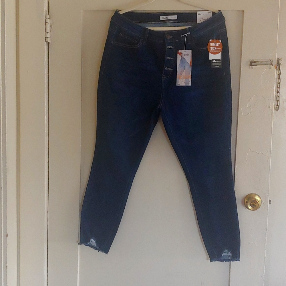 Fashion first woman jeans